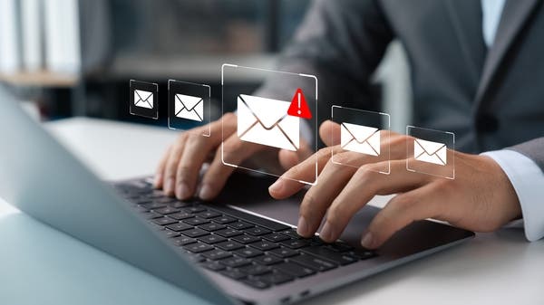  جزائريون ضحايا احتيال عبر البريد.. سرقة أرصدة وتنبيه عاجل