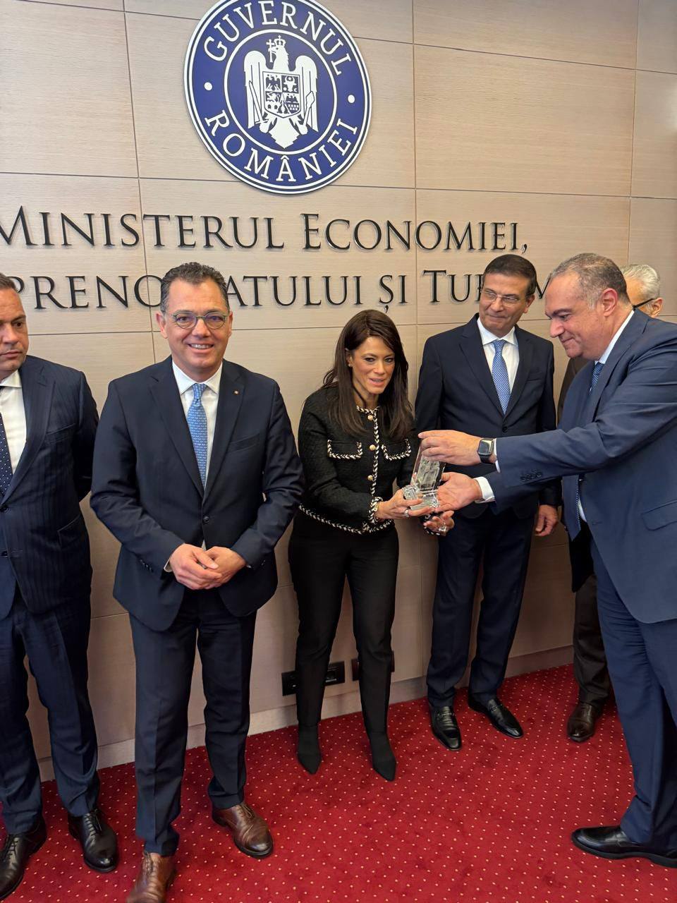 بيان صادر عن وزارة البترول والثروة المعدنية