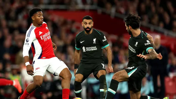 ليفربول يستضيف أرسنال في مواجهة نارية بالدوري الإنجليزي