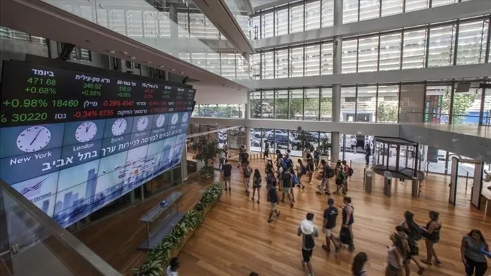 بورصة تل أبيب تفتتح تداولات جلسة اليوم على انخفاض بـ1.5%
