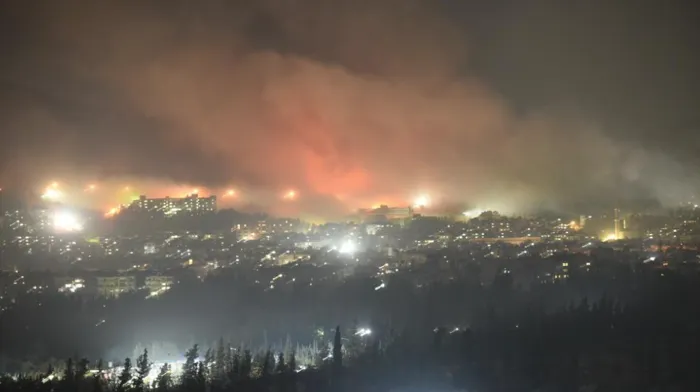 قذائف الاحتلال الإسرائيلي تستهدف ريف القنيطرة جنوبي سوريا