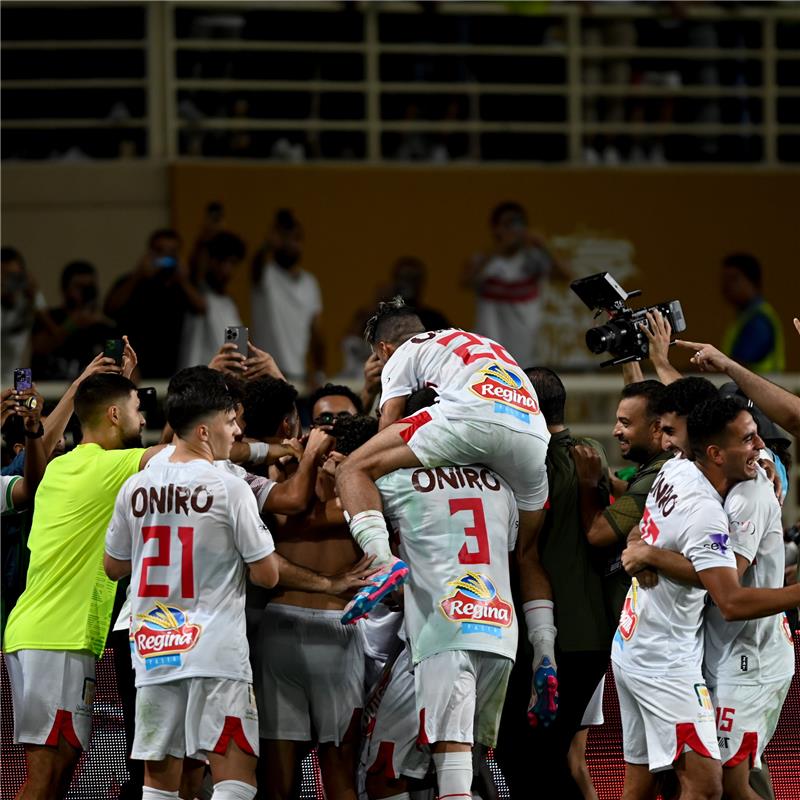  ليلة أخرى في الحبس.. تطورات أزمة ثلاثي الزمالك مع مسؤول الأمن ب 