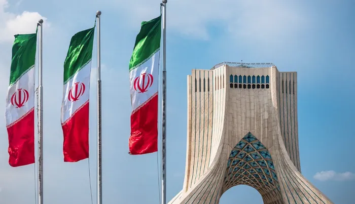 مصدر إيراني: طهران لم توافق على تسليم مخزونها من اليورانيوم المخصب