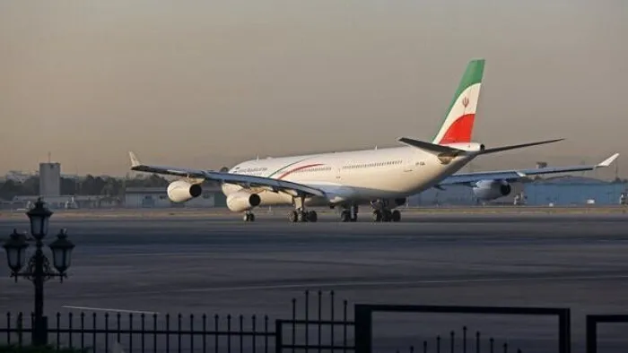 إيران تعلن إعادة فتح جزء من مجالها الجوي واستئناف العمليات في مطاراتها تدريجيا