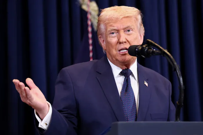 رؤساء شركات نفطية يحذرون إدارة ترامب من توقف الإمدادات عبر مضيق هرمز