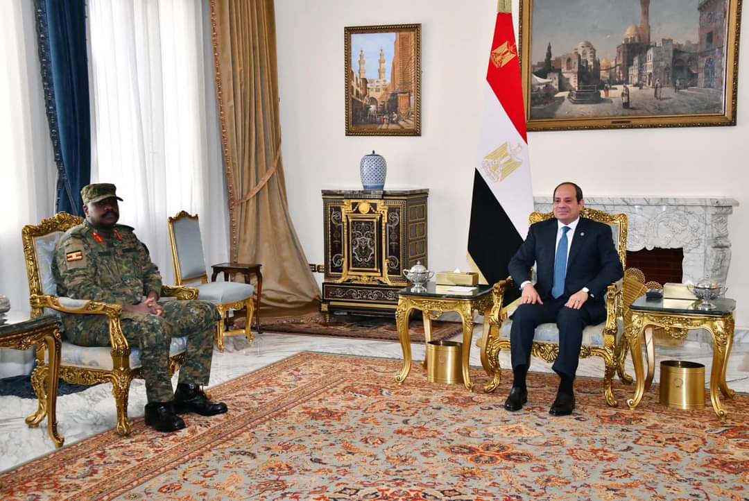 الرئيس السيسى يستقبل قائد قوات الدفاع فى اوغندا 