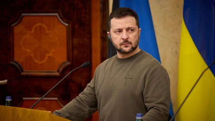 زيلينسكي: عقدت اجتماعا مثمرا مع قادة الاتحاد الأوروبي وحلف الناتو