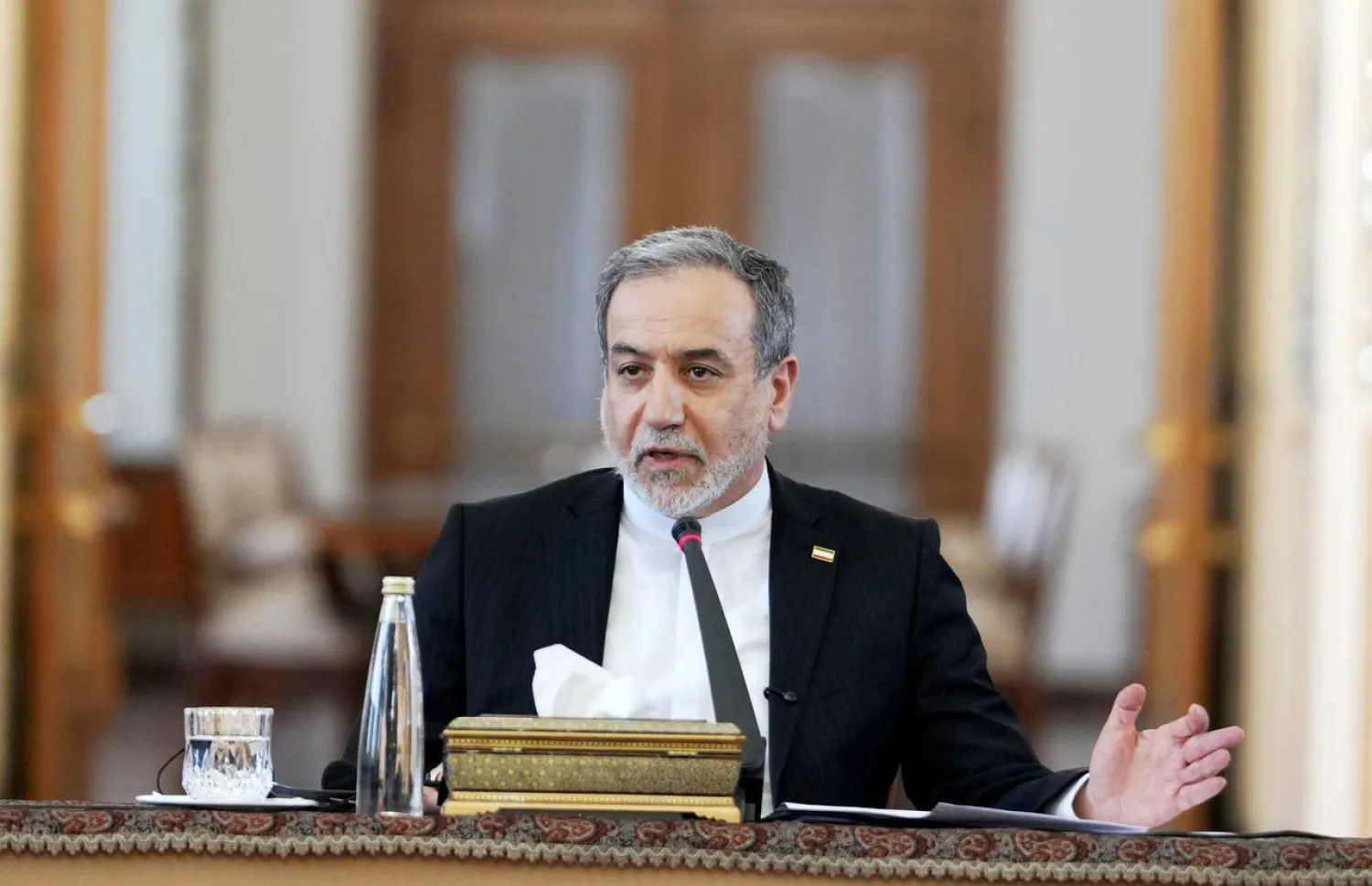 طهران: تهديد ترمب بتعويض أضرار السفن من الأموال الإيرانية «سابقة تؤجّج الوضع»