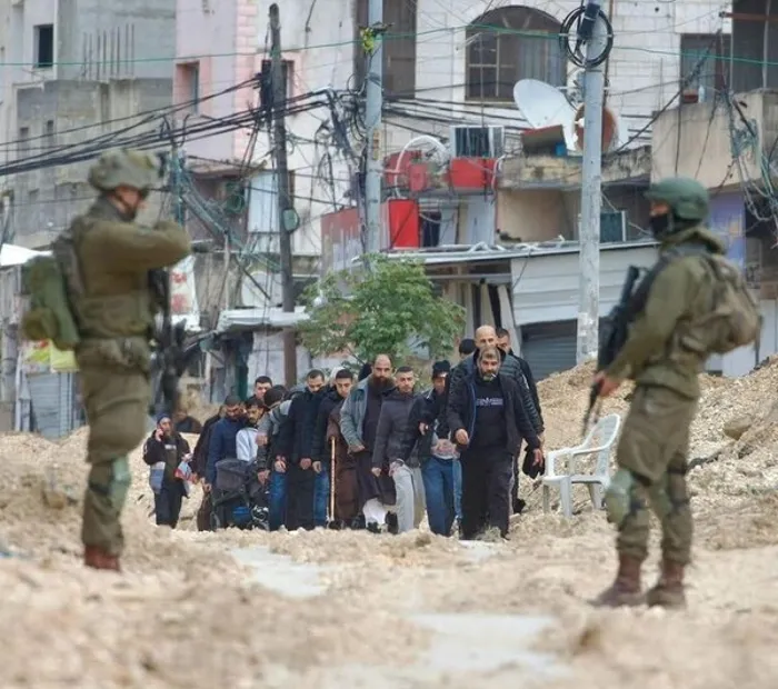 نزوح 24 ألف فلسطيني من مخيمي طولكرم ونور شمس بالضفة الغربية
