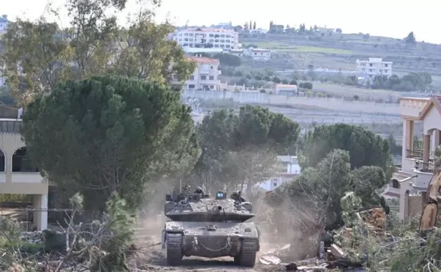 رئيس وزراء لبنان عقب منح حكومته الثقة: أولوياتنا الانسحاب الإسرائيلي وإعادة الإعمار