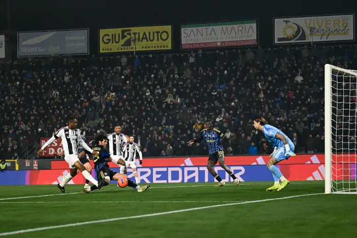 يوفنتوس يفوز على بيزا في الدوري الإيطالي