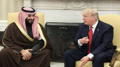 بن سلمان يؤكد لترامب رغبة المملكة بتوسيع استثماراتها مع الولايات المتحدة الى 600 مليار دولار