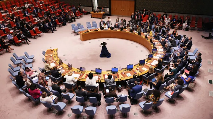 مندوب أمريكا بمجلس الأمن يدعو قادة روسيا وأوكرانيا للتفاوض