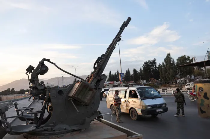 محاكمة علنية تاريخية لمتورطي أحداث الساحل السوري اليوم