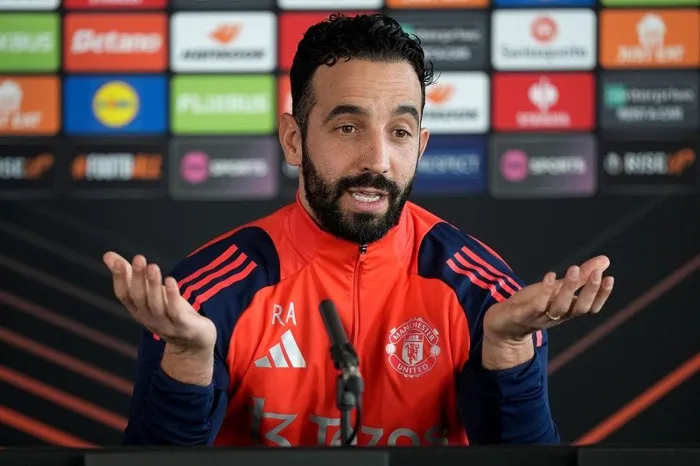 مدرب اليونايتد: التعادل مع بورنموث مخيب للآمال