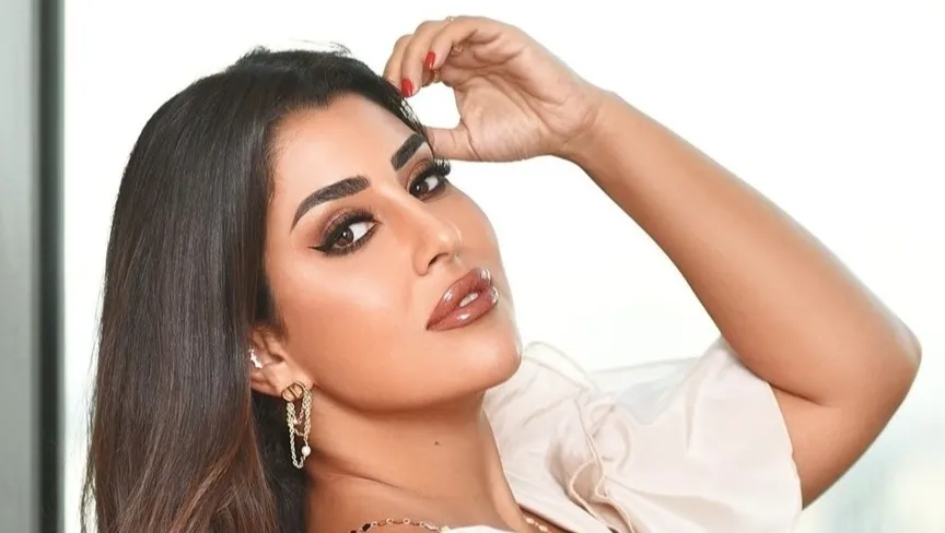 أيتن عامر لـ"الشرق تريبيون": "عنب" فيلم خفيف.. والغناء أسهل من التمثيل