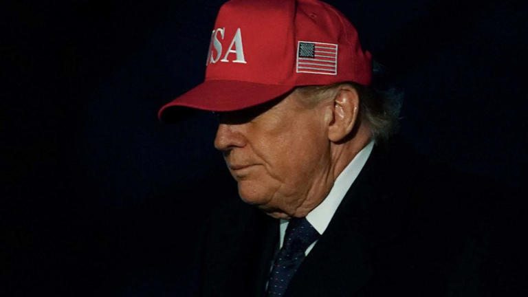 ترمب يعلن تمديد «هدنة لبنان» لـ3 أسابيع... وواشنطن تحكم حصارها على «هرمز»