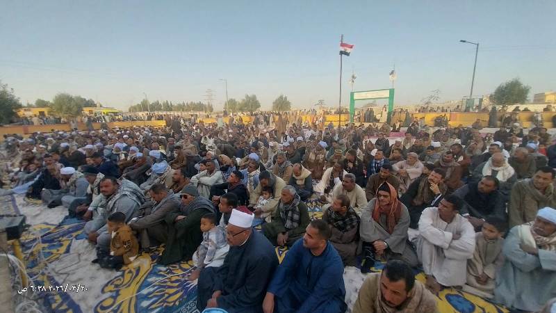 مصر : الأوقاف تقول إقبال كثيف على صلاة عيد الفطر بالمساجد والساحات