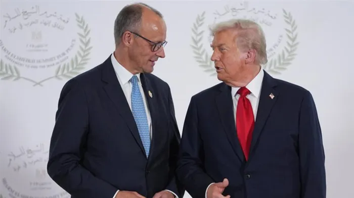 ترامب يهاجم ميرز: لا يعرف ما يتحدث عنه بشأن إيران