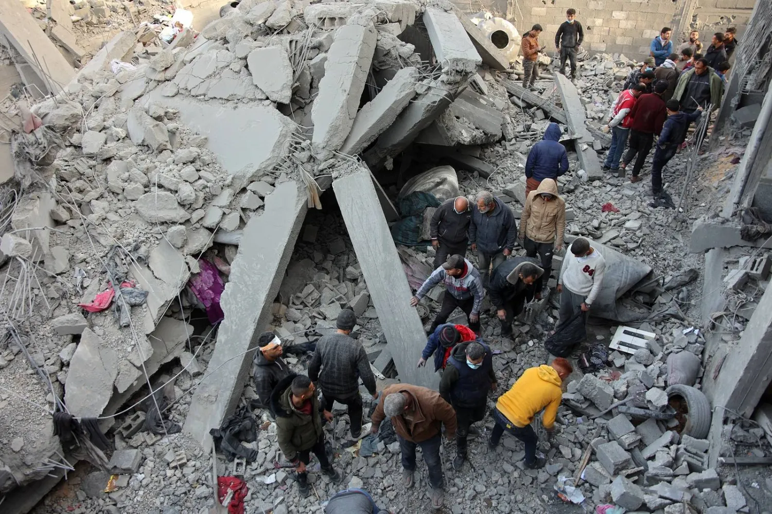 الجيش الإسرائيلي يعلن تنفيذ أكثر من 1400 غارة على غزة خلال ديسمبر